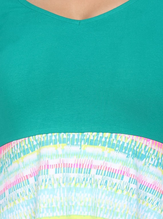 Green Contrast Scattered Top