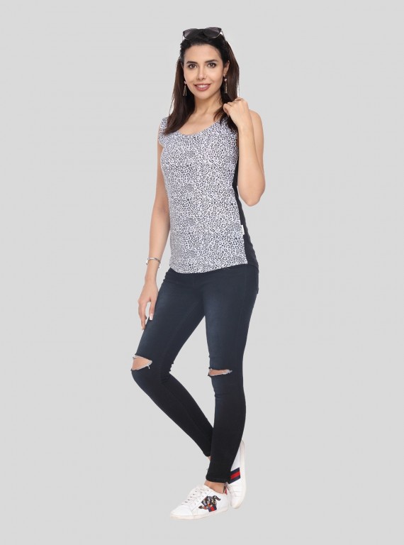 Sleeveless Black Graphic Print Top