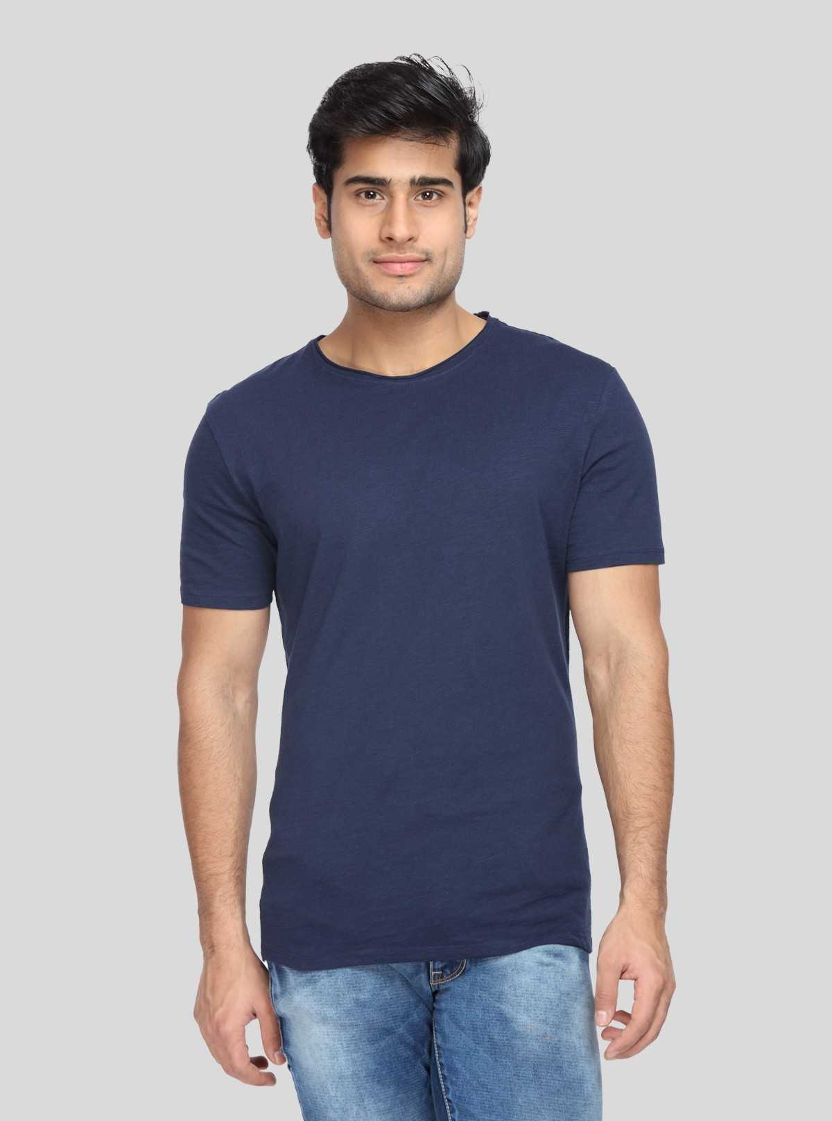Men's Navy Basic Round Neck T-Shirt – Everyday Classic with a Modern Edge