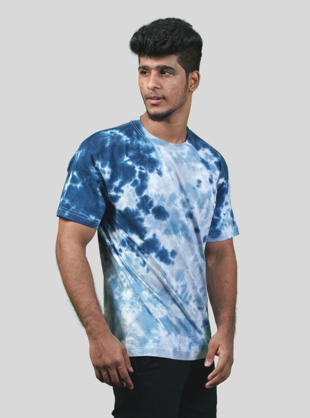 Men’s Blue Tie and Dye T-Shirt – Handcrafted Cotton Crew Neck Tee