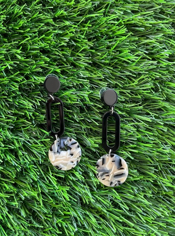 Black Marble Ear Ring