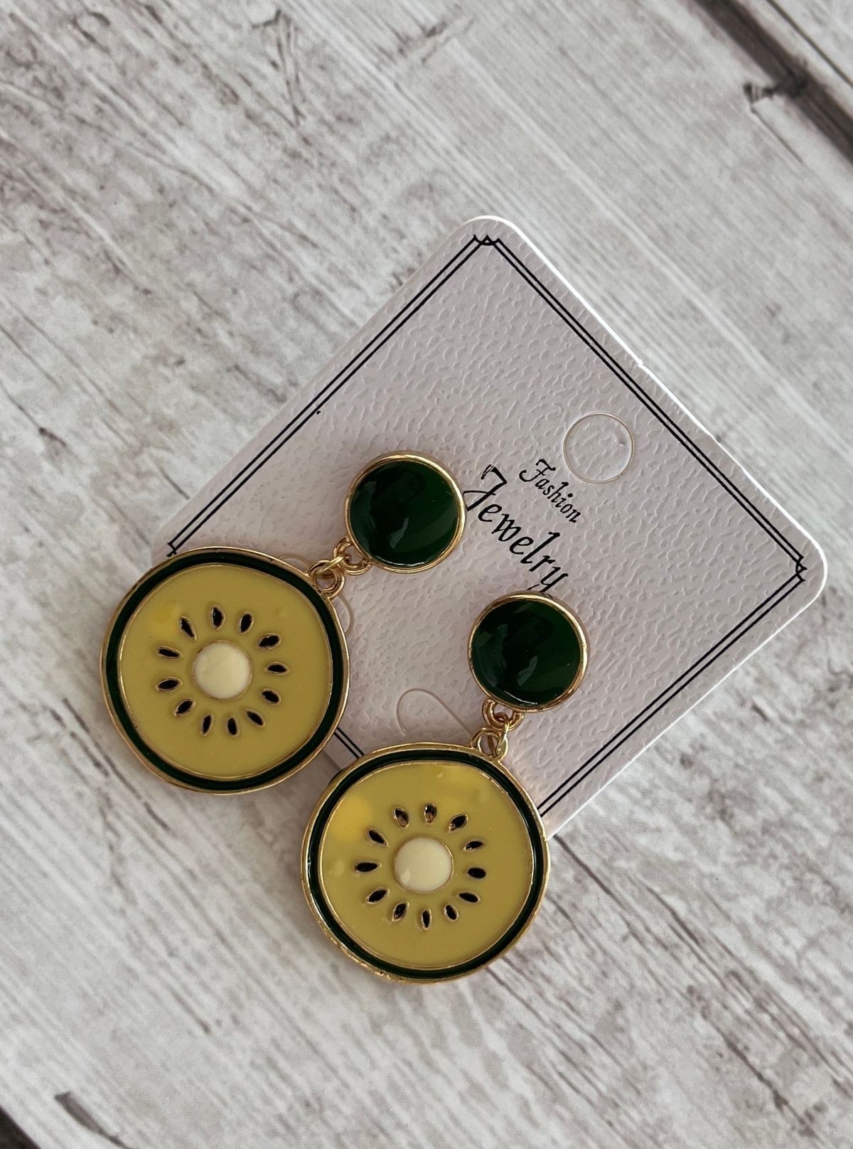 Yellow Flower Heart Orange Ear ring