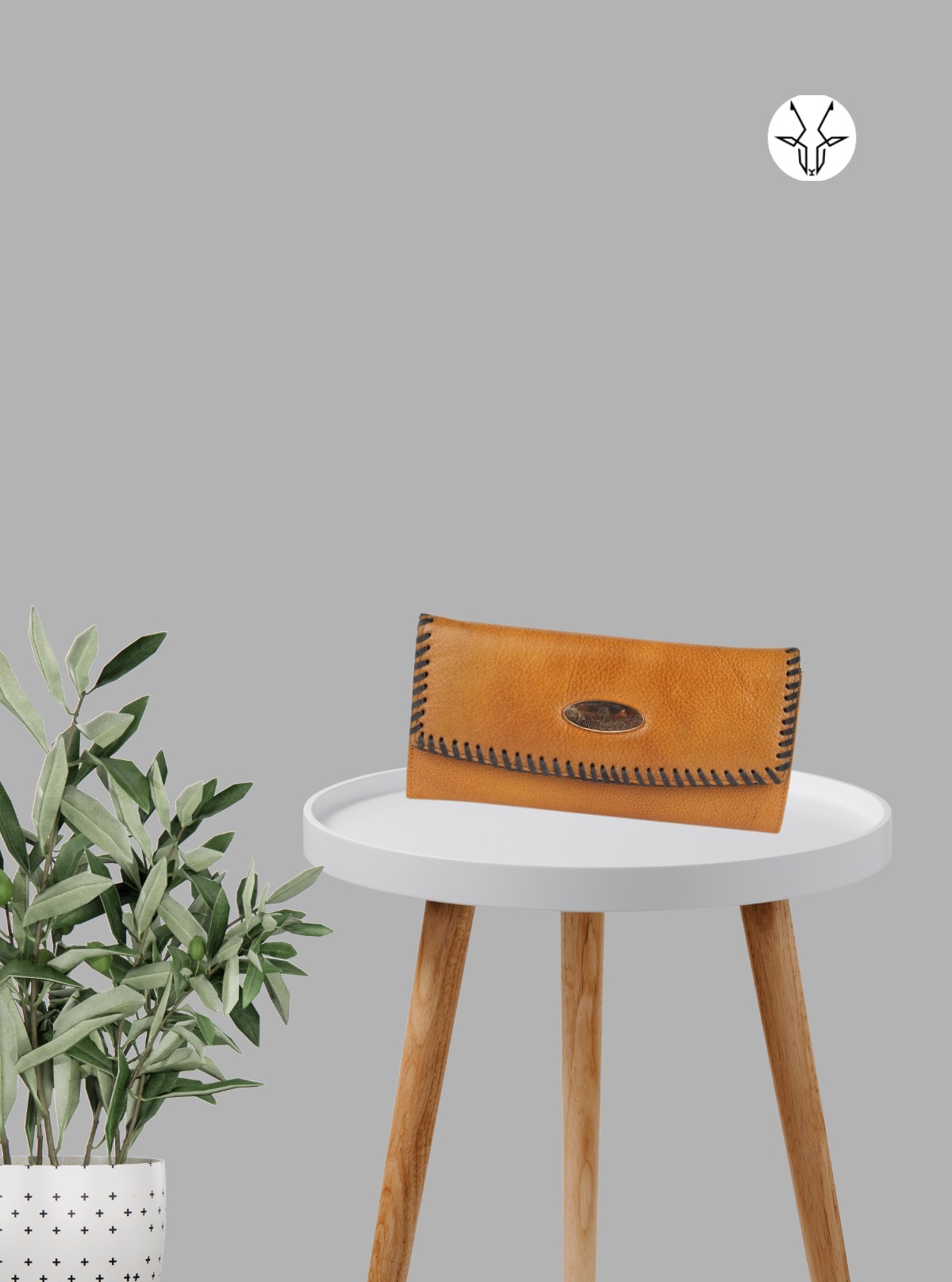 Tan Soft Leather Designer Clutch Wallet – Stylish & Functional Luxury