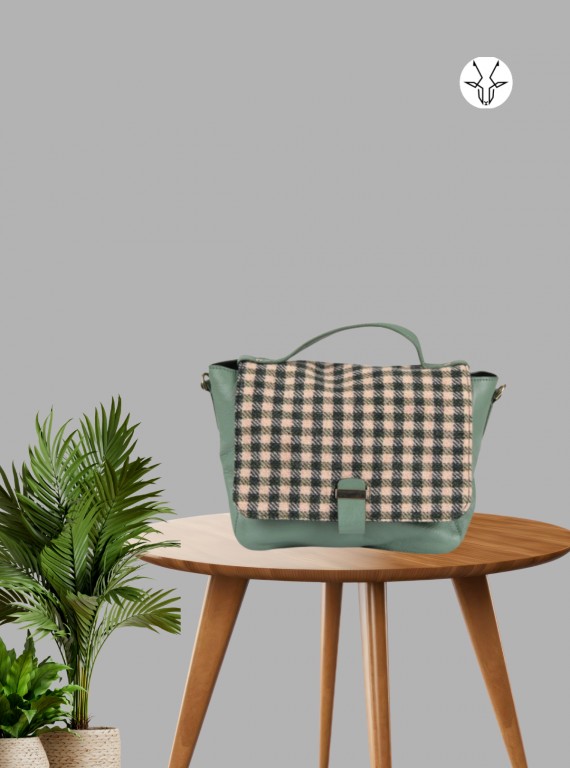 Classic Green Checkered Handheld Bag – Chic Tartan-Inspired Style by Boer & Fitch